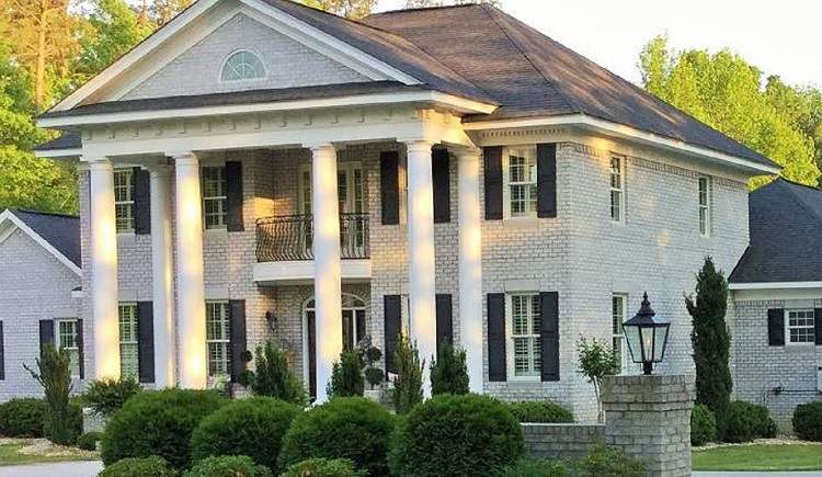 Greg & Pam's home
